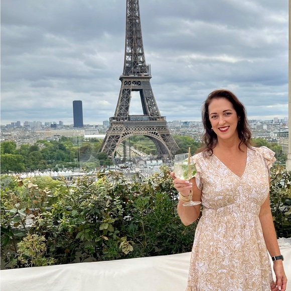 Meet your Posher, Kathy - Picture 1 of 1